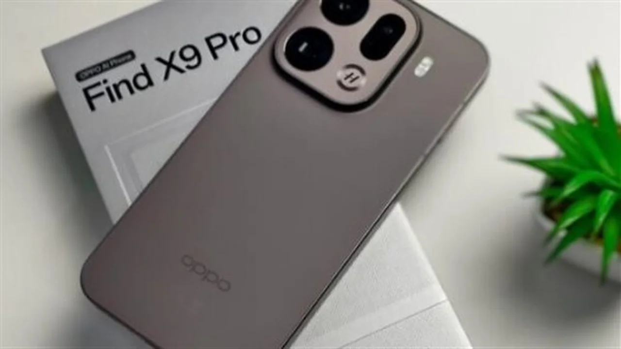 ألوان التيتانيوم.. تسريبات هاتف Oppo Find X9s تكشف قدرات شحن فائقة ومزايا جديدة